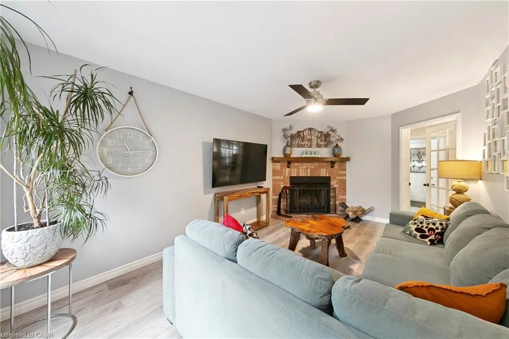 3523 Pintail Circle