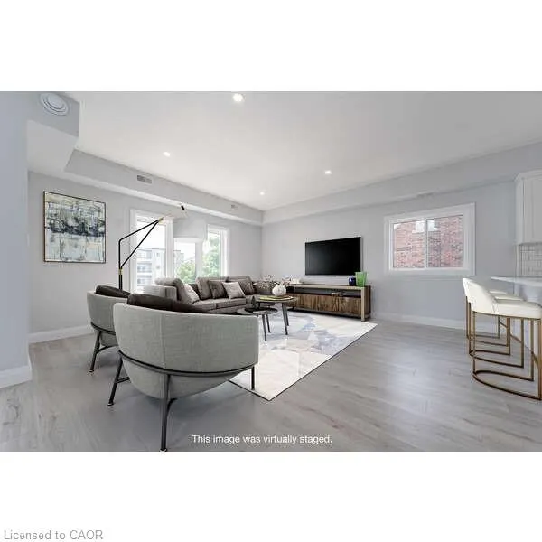 204 Fifth Avenue