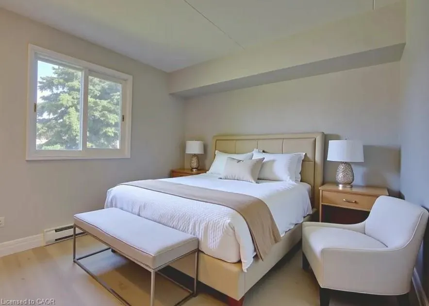 329 Northlake Drive, #7