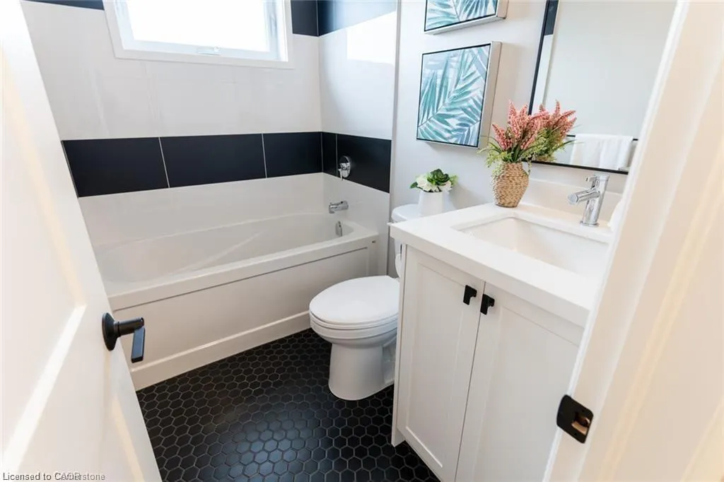 71 King George Road, #202