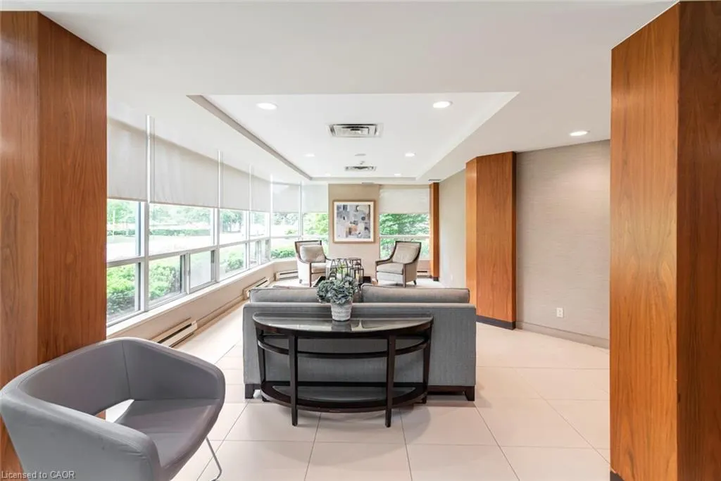 1276 Maple Crossing Boulevard, #1109