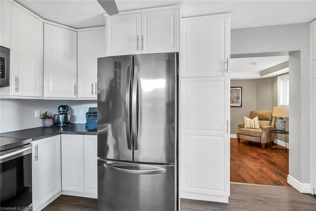 533 Cochrane Road