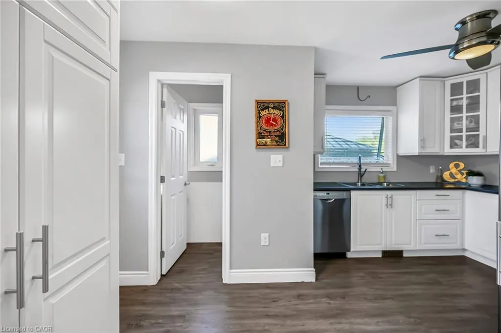533 Cochrane Road
