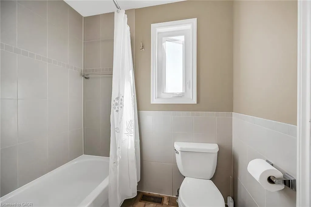 533 Cochrane Road