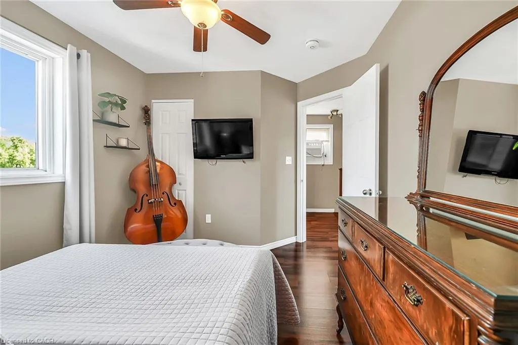 533 Cochrane Road