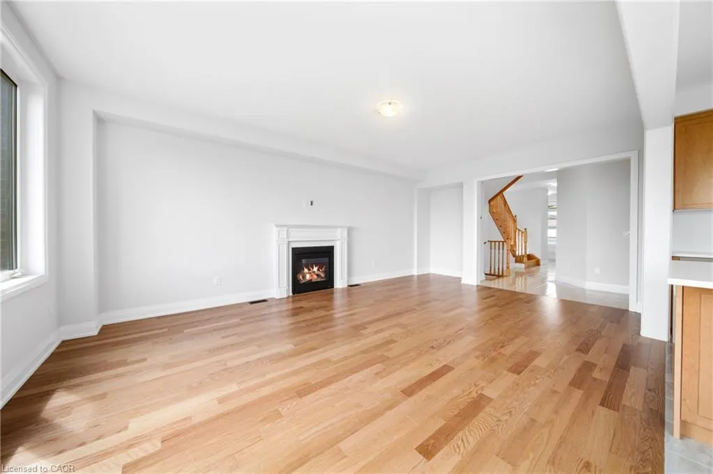 897 Knights Lane
