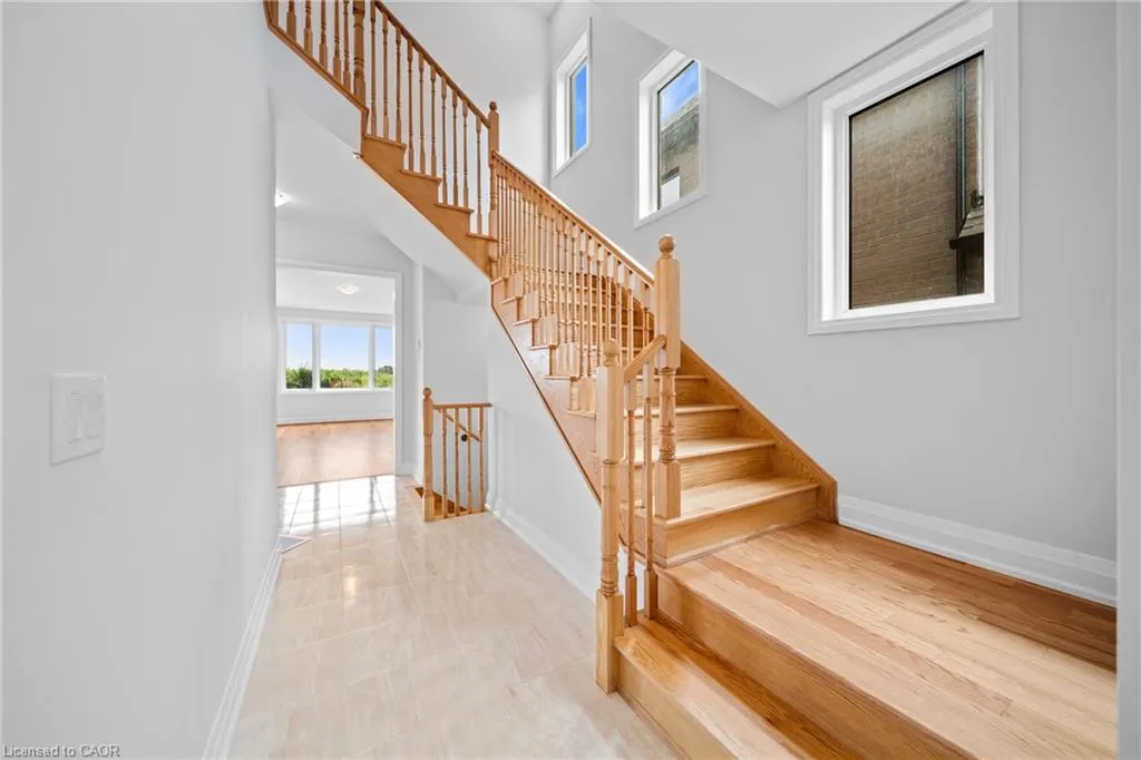 897 Knights Lane
