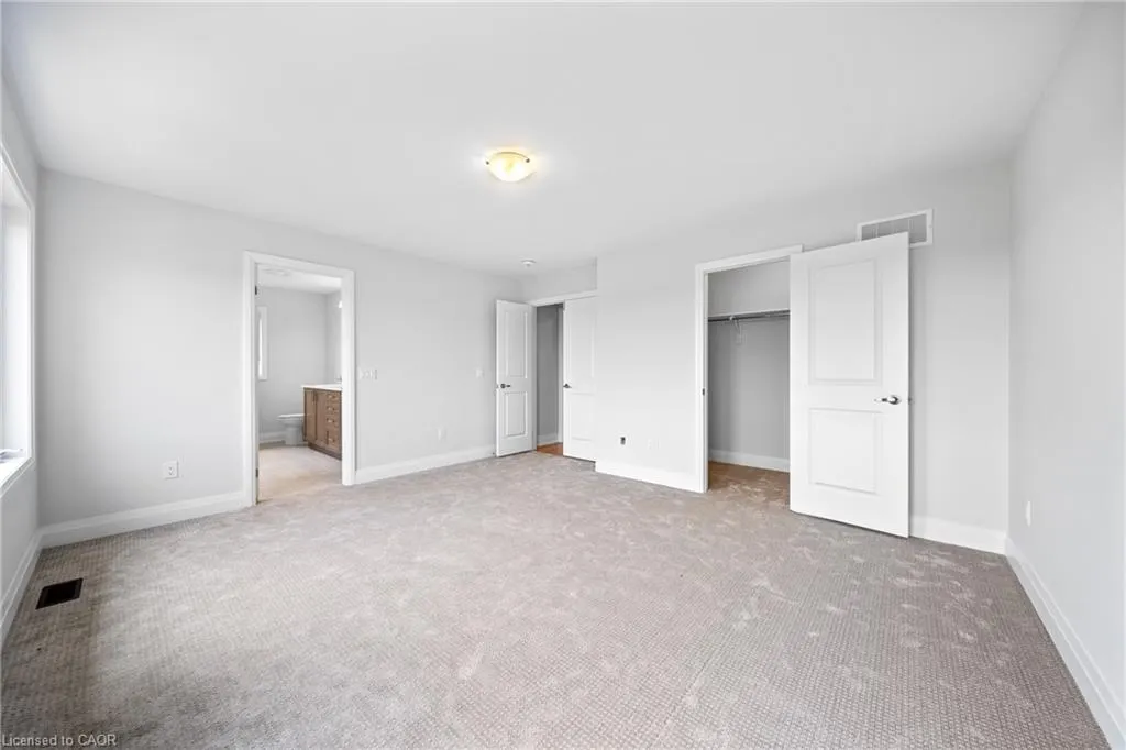 897 Knights Lane