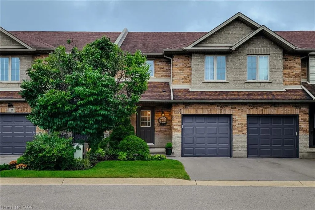 18 Cedar Street, #19