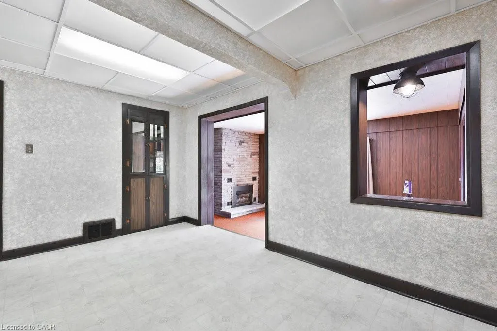 68 Oriole Avenue