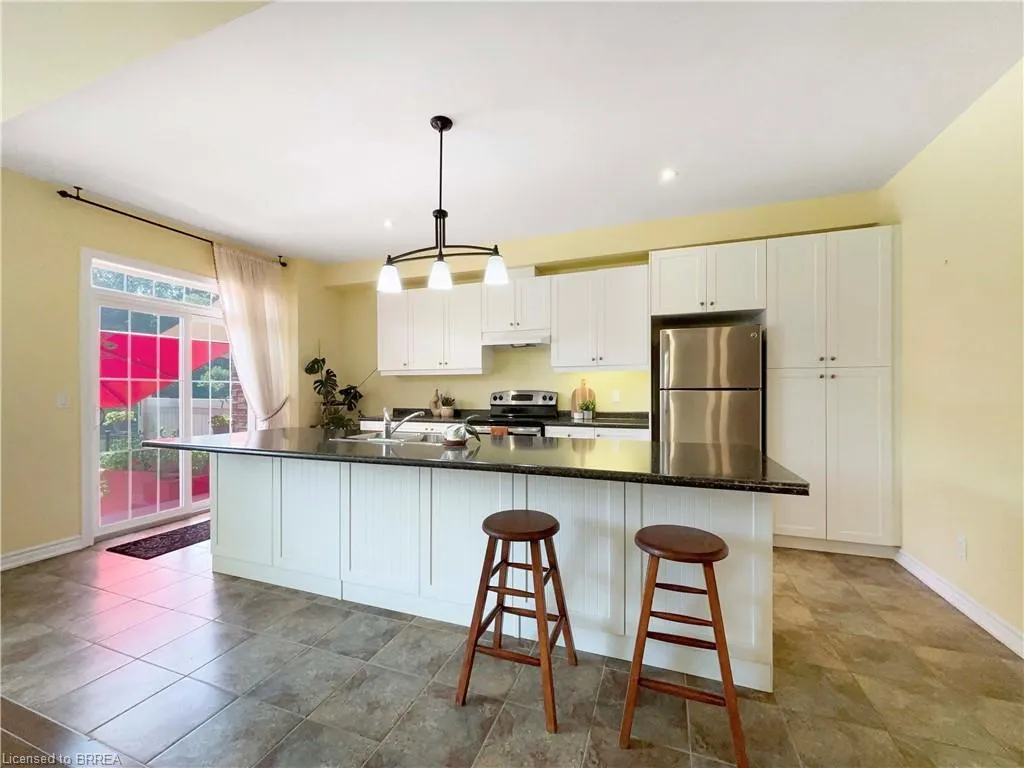 80 Willow Street, #8