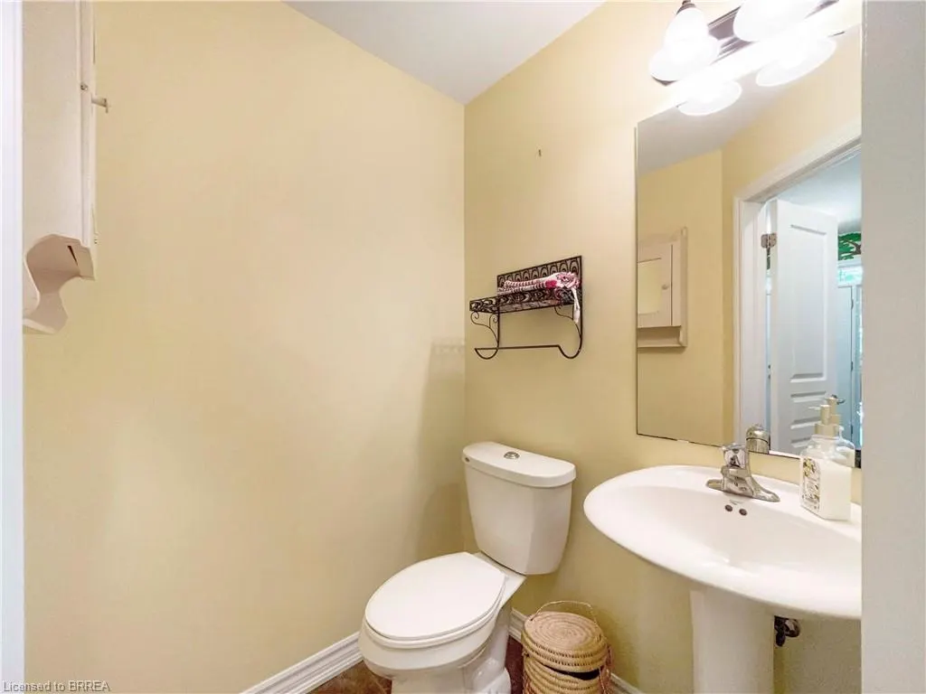 80 Willow Street, #8