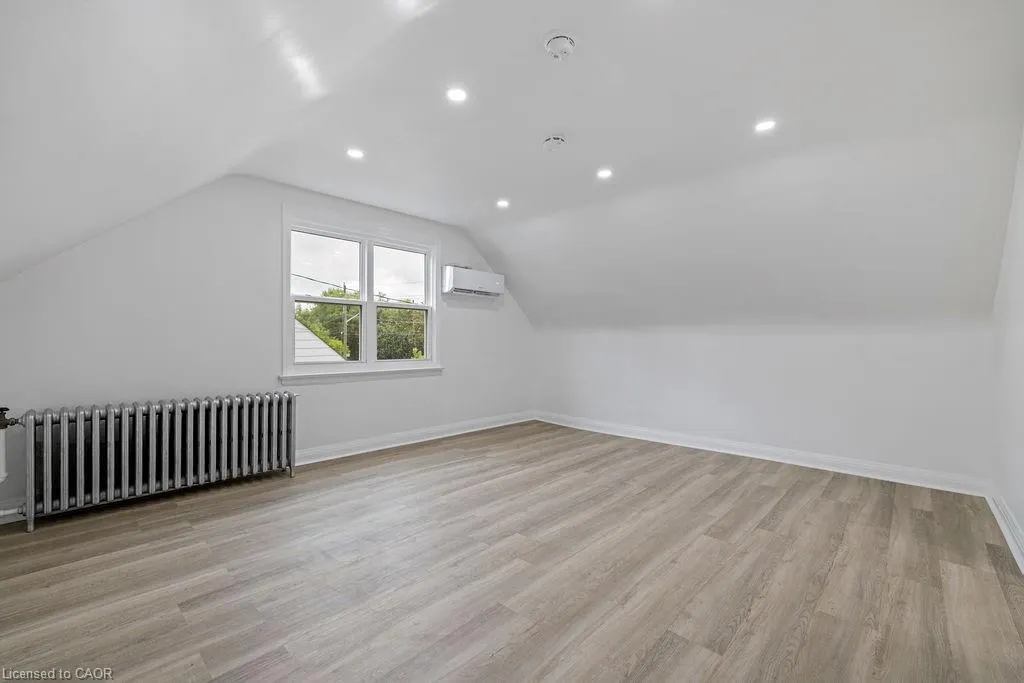 2015 Leighland Road, #3