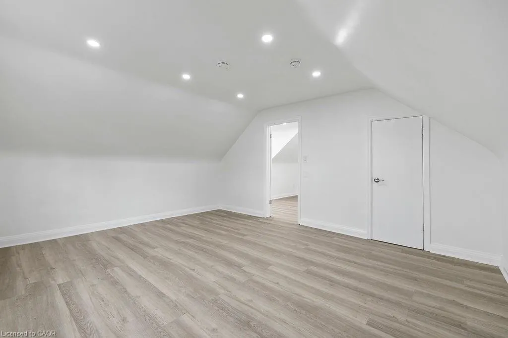 2015 Leighland Road, #3