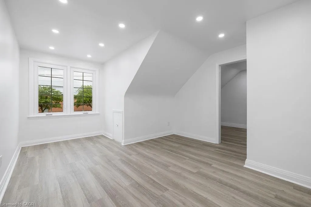 2015 Leighland Road, #3