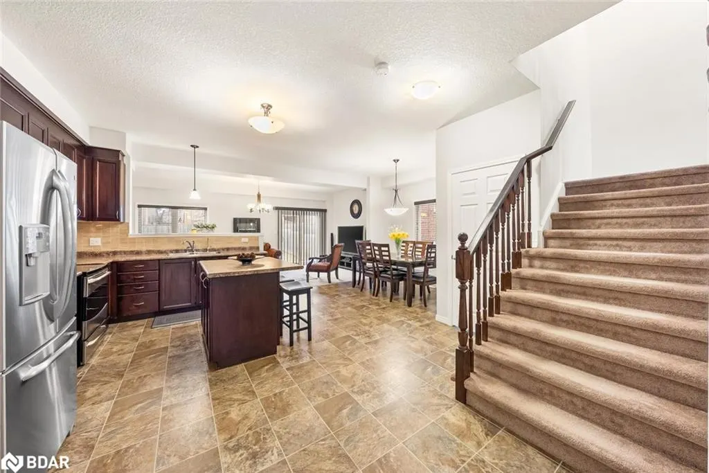 382 Woodbine Avenue