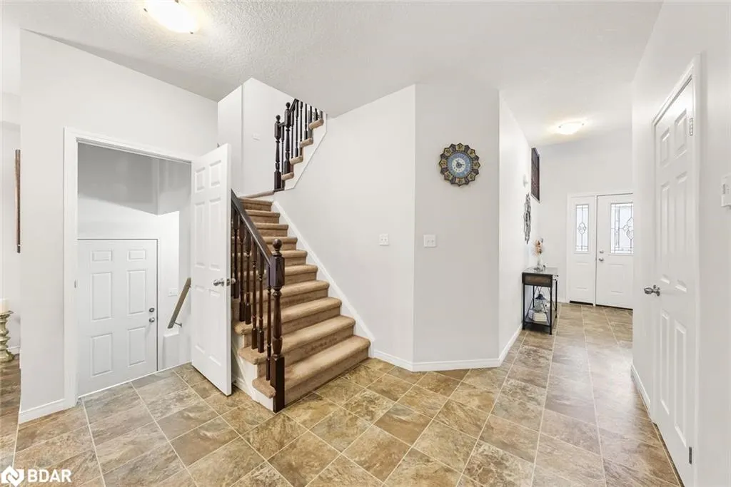 382 Woodbine Avenue