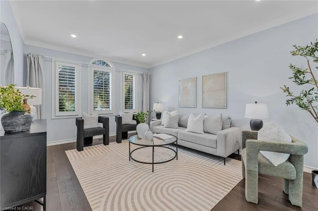 2816 Rosewood Lane