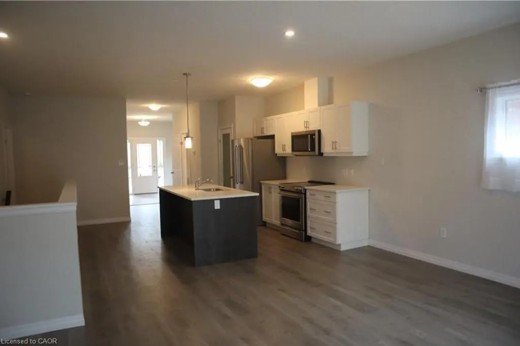 14 Tamarack Way