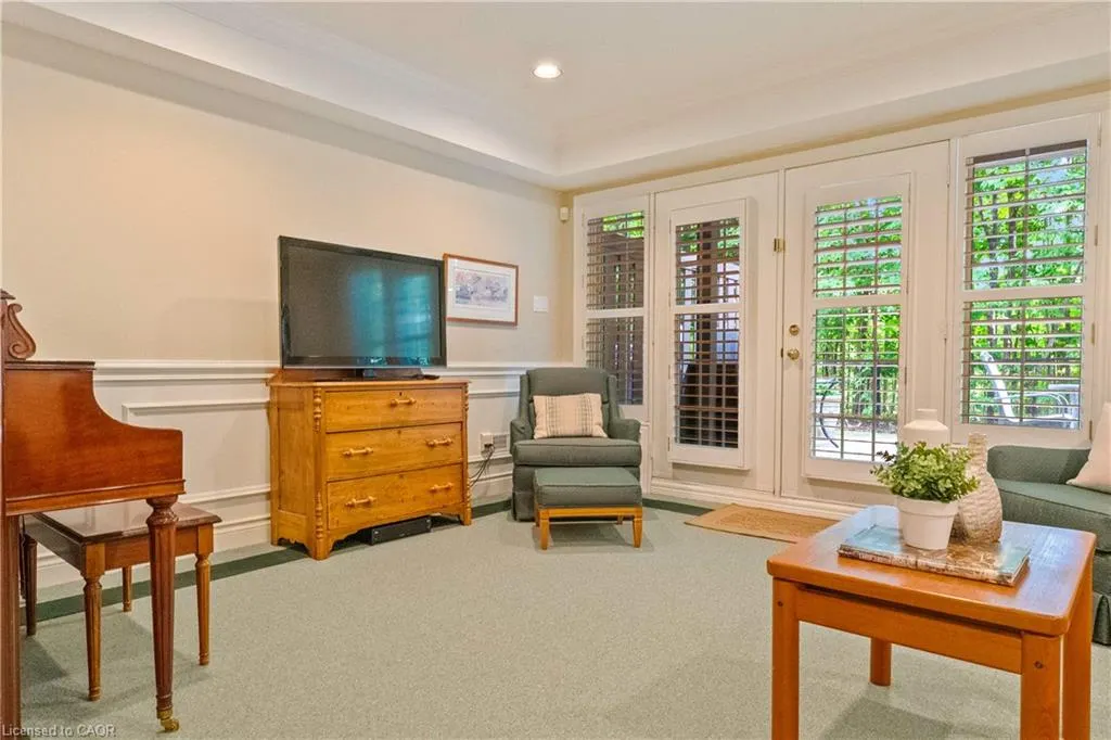 2303 Hill Ridge Court, #16