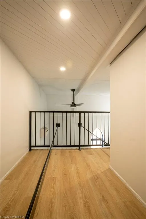 130 Elgin Street, #4