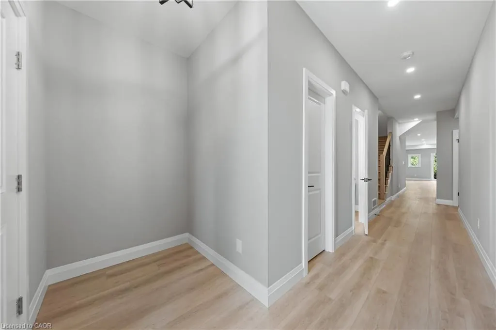 112 Kehl Street, #Upper Unit