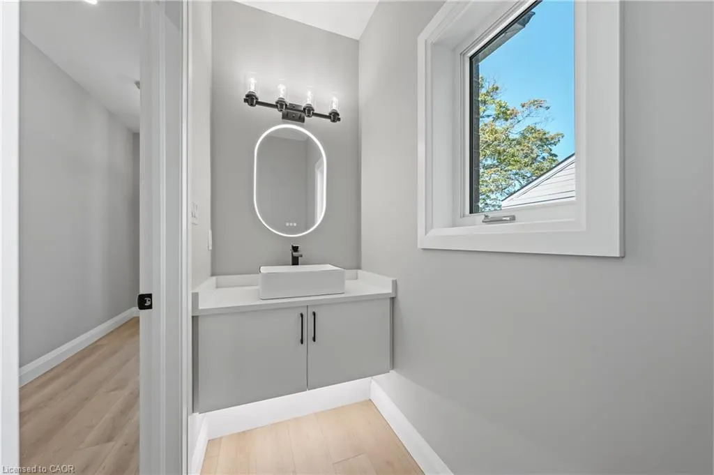 112 Kehl Street, #Upper Unit