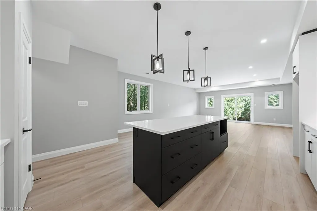 112 Kehl Street, #Upper Unit