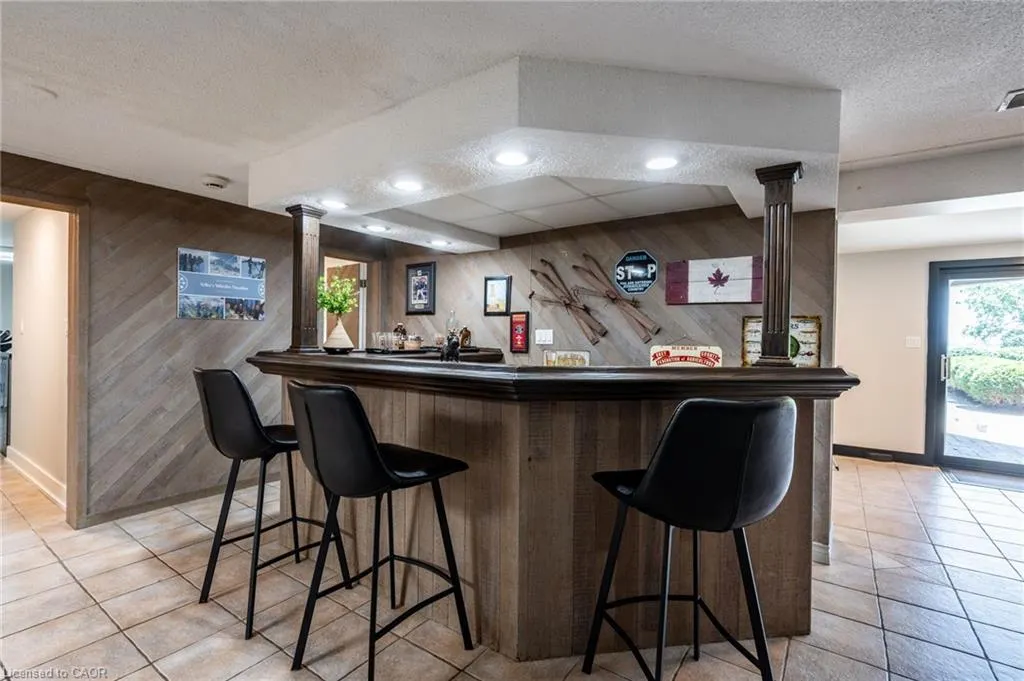 822 Danforth Place