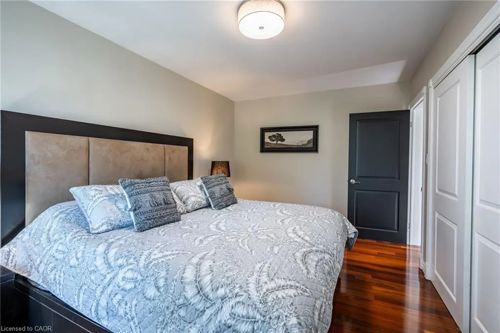 822 Danforth Place