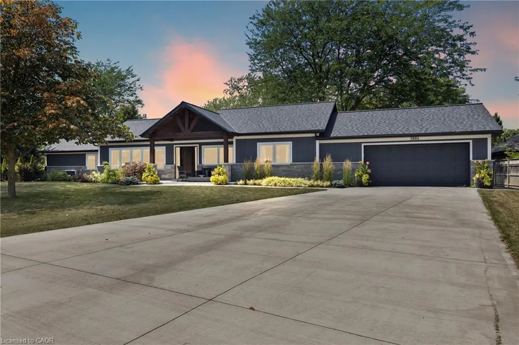 3886 Glenview Drive