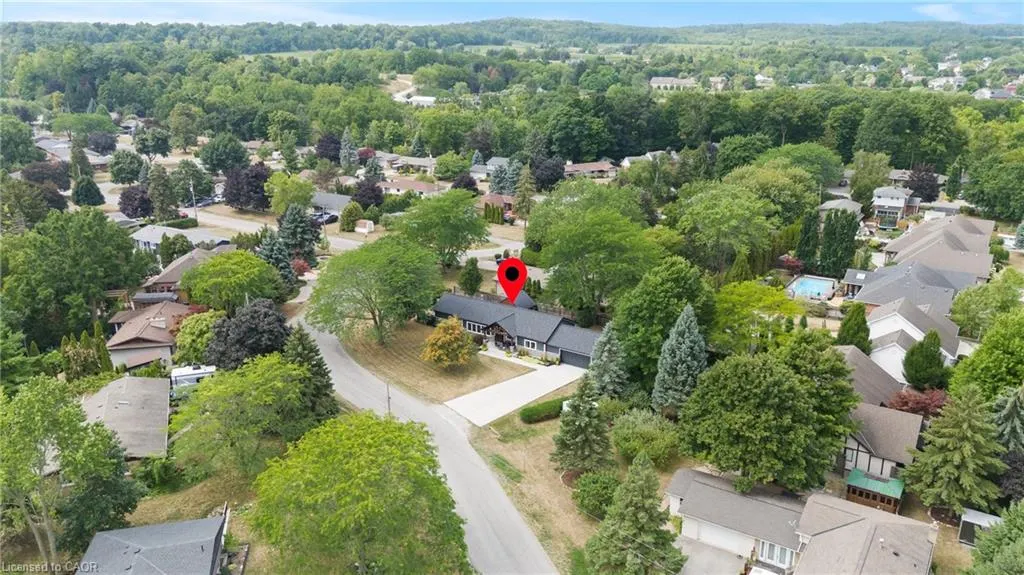 3886 Glenview Drive