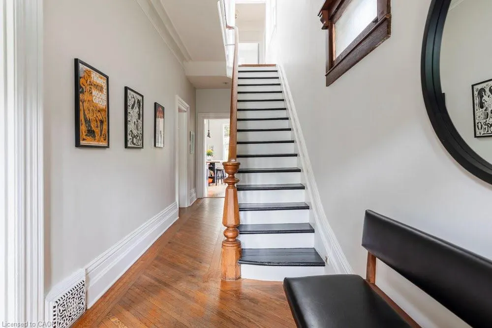 115 Locke Street N