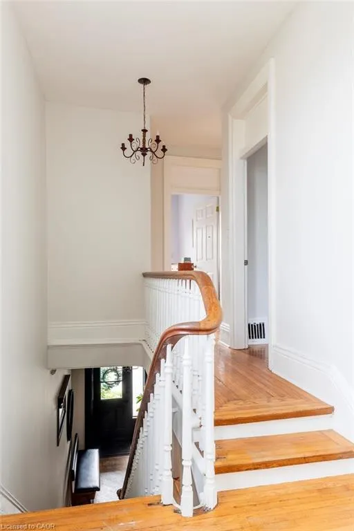 115 Locke Street N