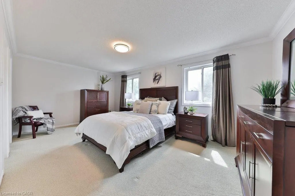 296 Evergreen Crescent