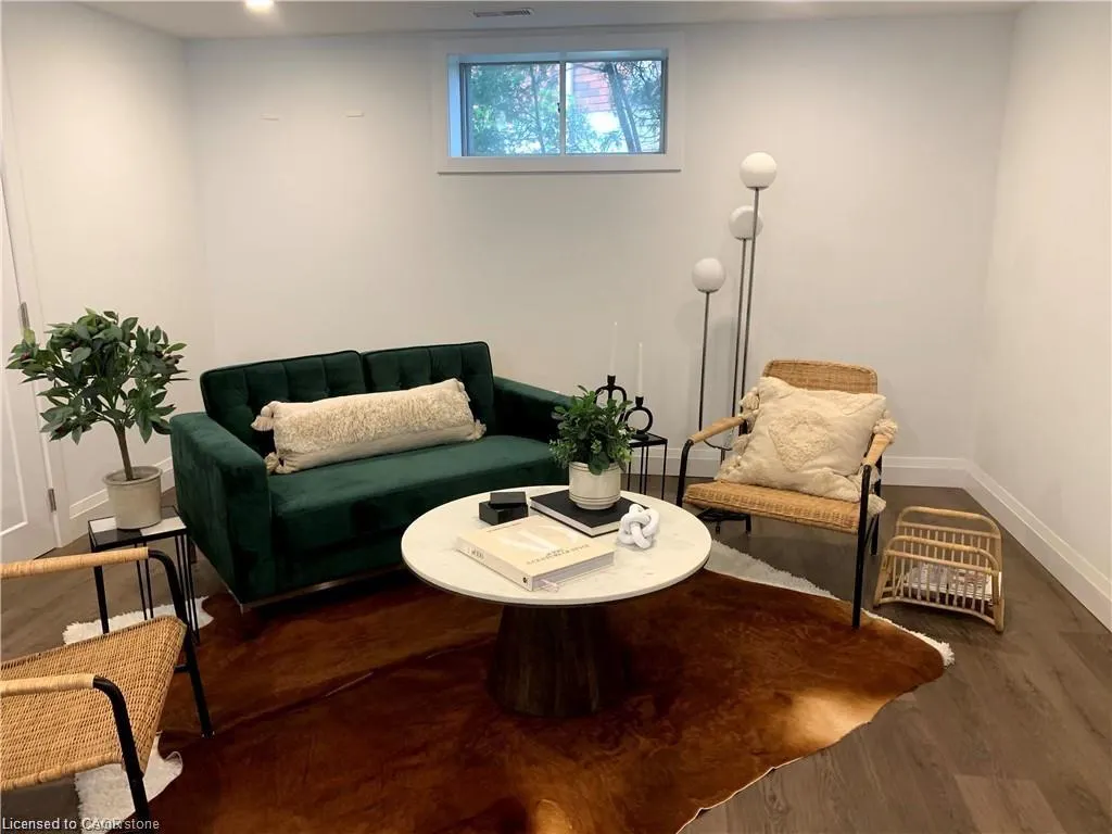 46 Cloke Court, #Lower