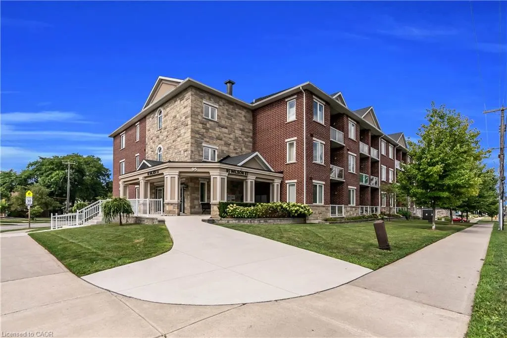 95 Wilson Street W, #314