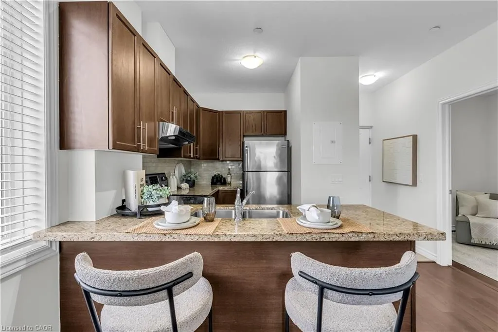 95 Wilson Street W, #314