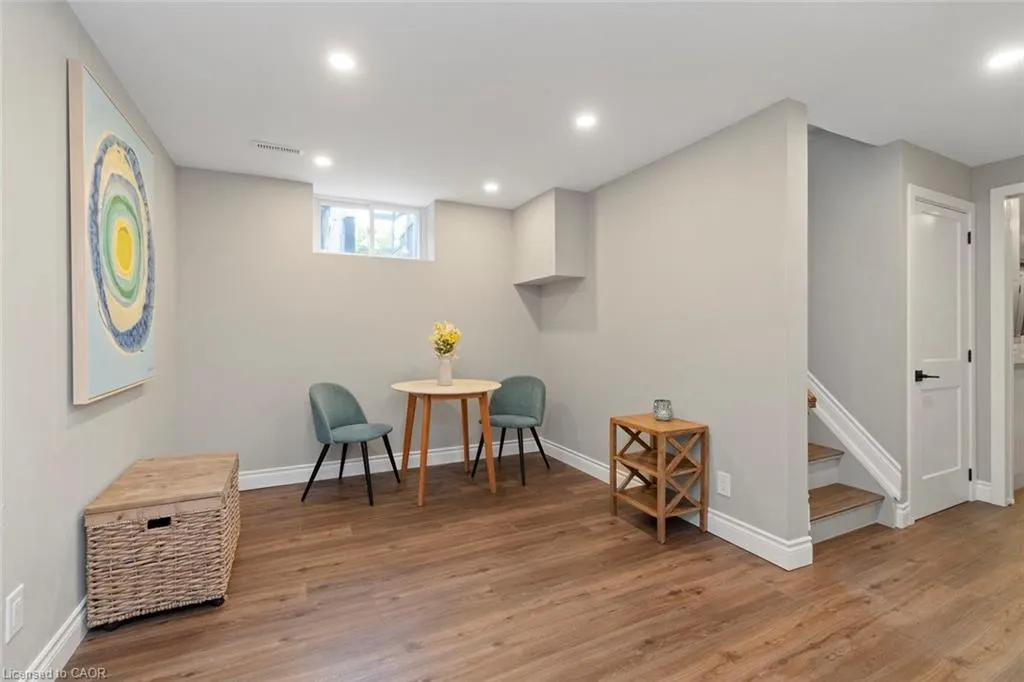511 Ettridge Court