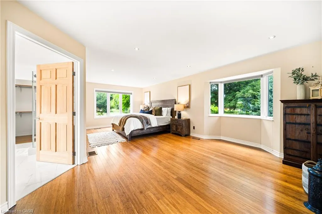 399 Old Brock Road