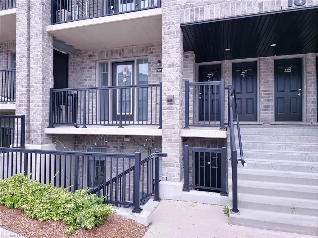 1989 Ottawa Street S, #18A