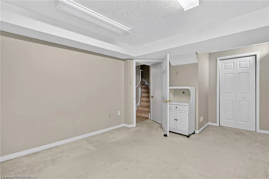 302 College Avenue W, #119