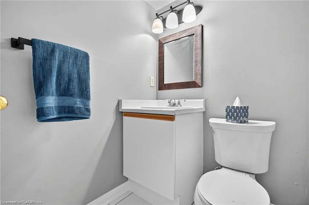 302 College Avenue W, #119