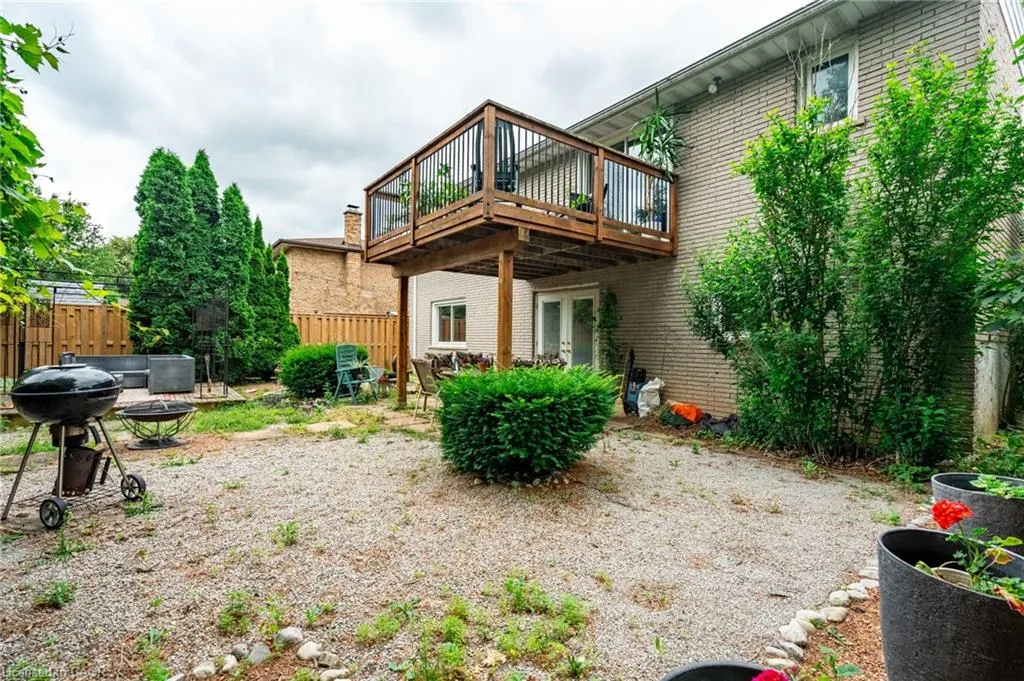 16 Flamingo Drive