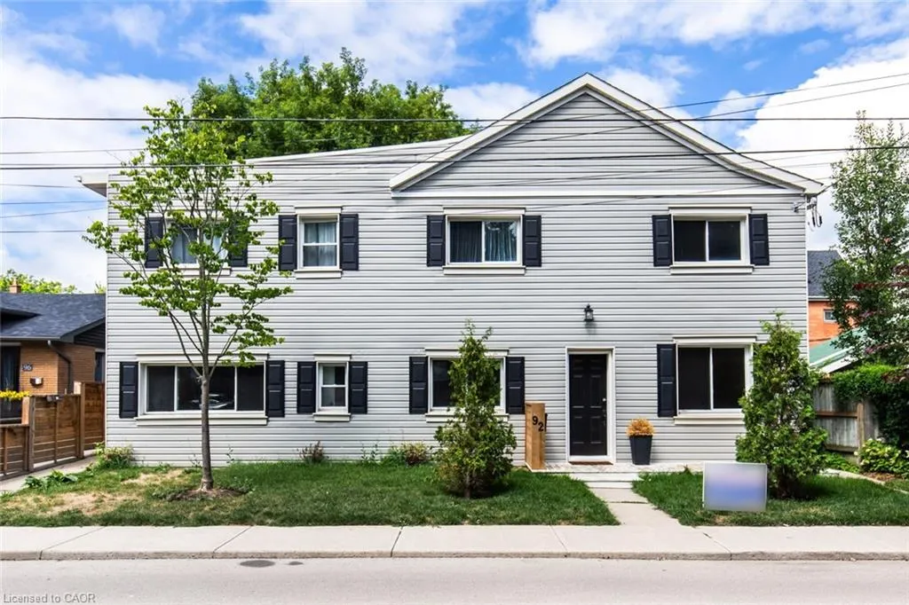 92 Pearl Street S