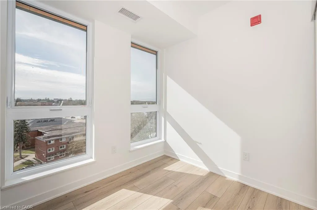 312 Erb Street W, #616