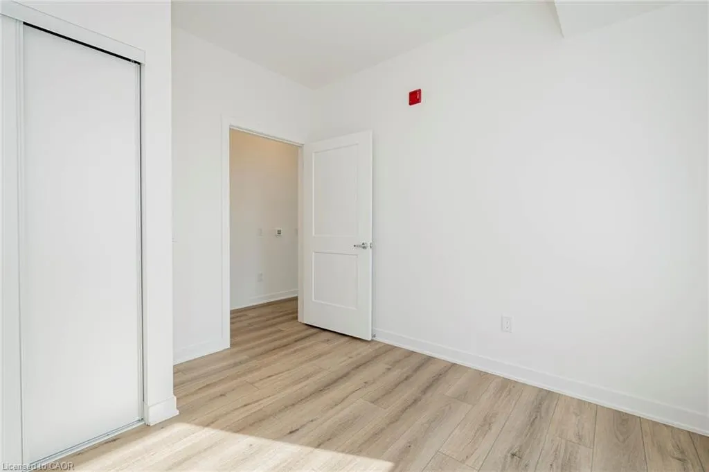 312 Erb Street W, #616
