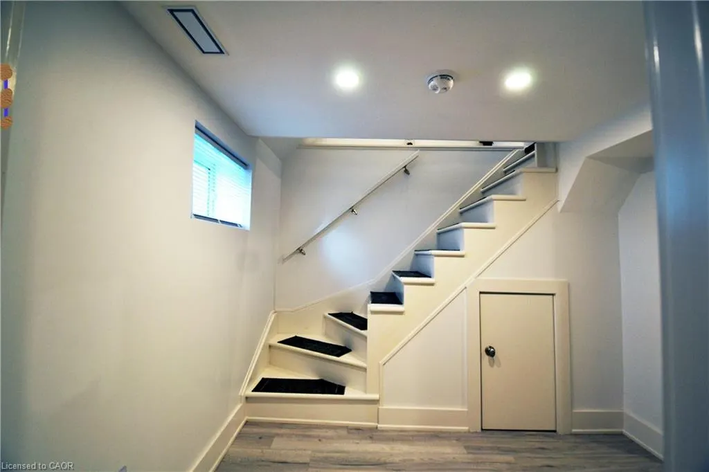 71 Deere Street