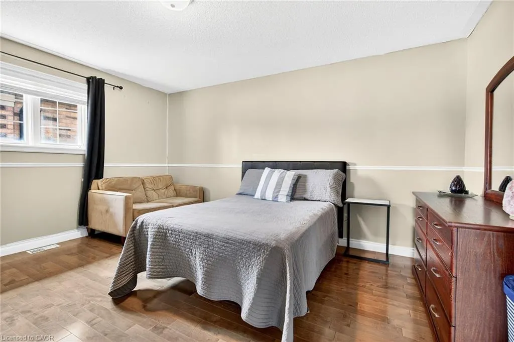 18 Konstantine Court