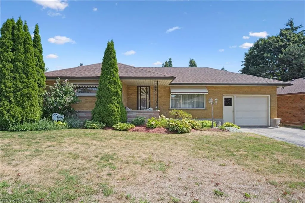 61 Traynor Avenue